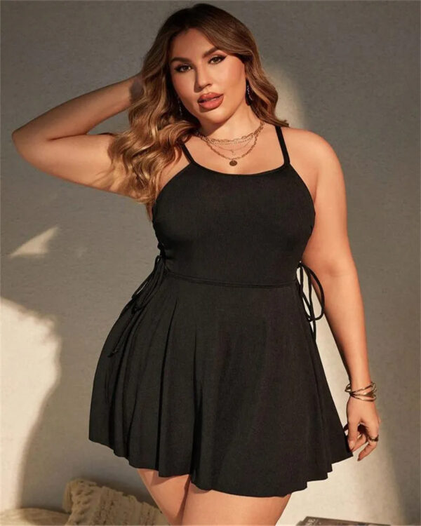 Kostium kąpielowy z wbudowaną spódniczką Draco